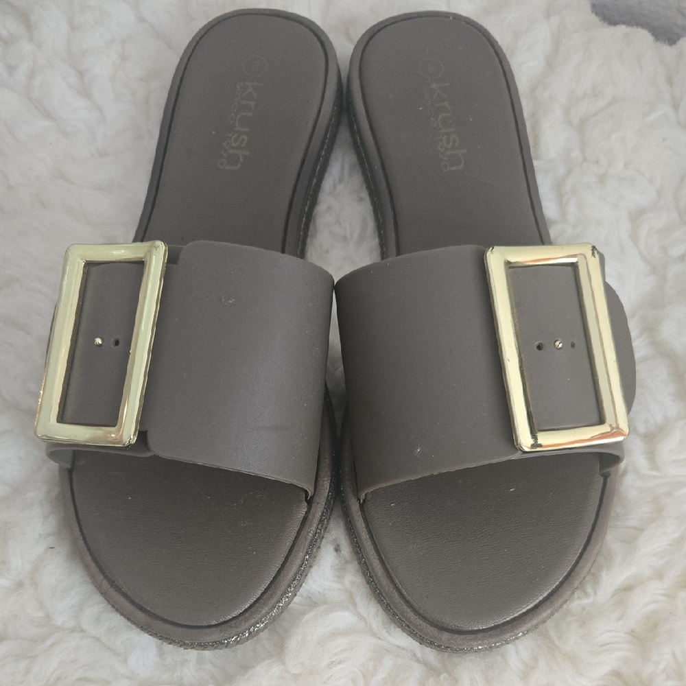Krush Women's Sandals in Gray with Gold Accent
